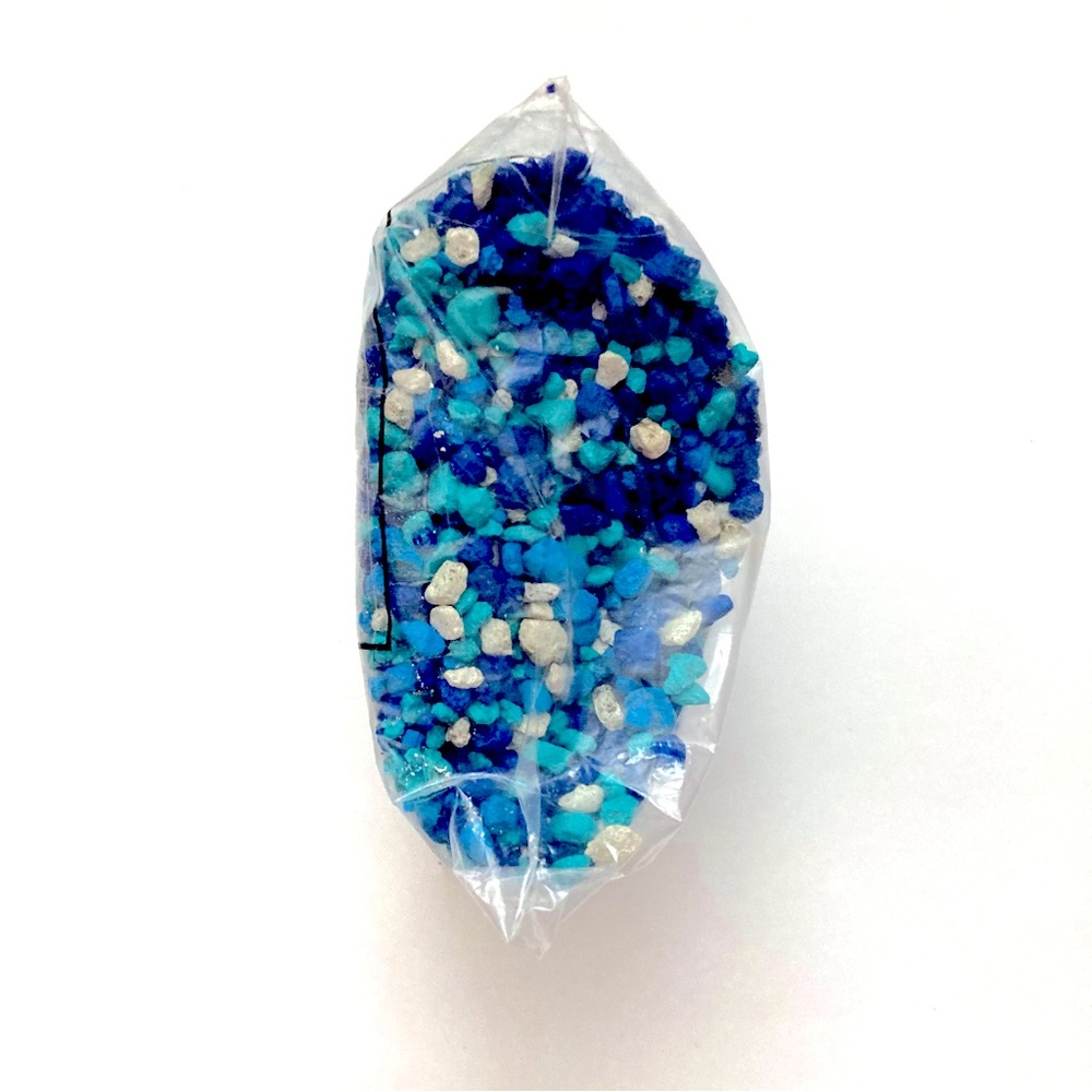 Fish Tank Aquarium Gravel 1 bag Blue/White - Picture 2 of 3